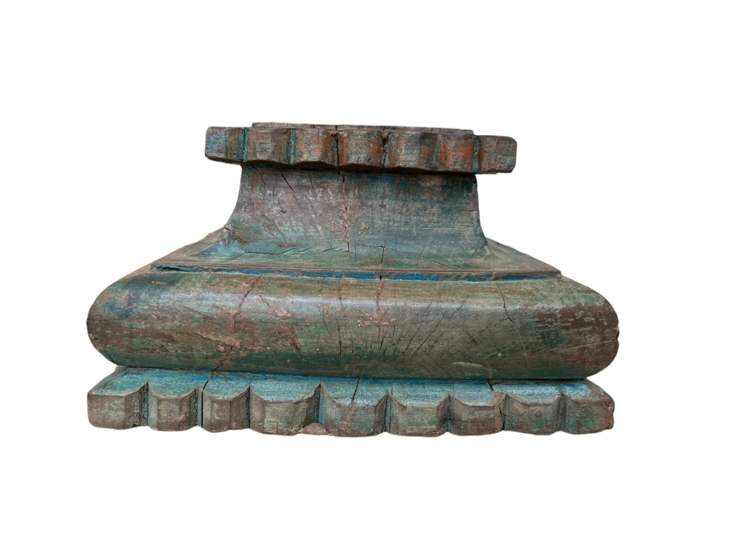 Vintage Scallops Pillar Base