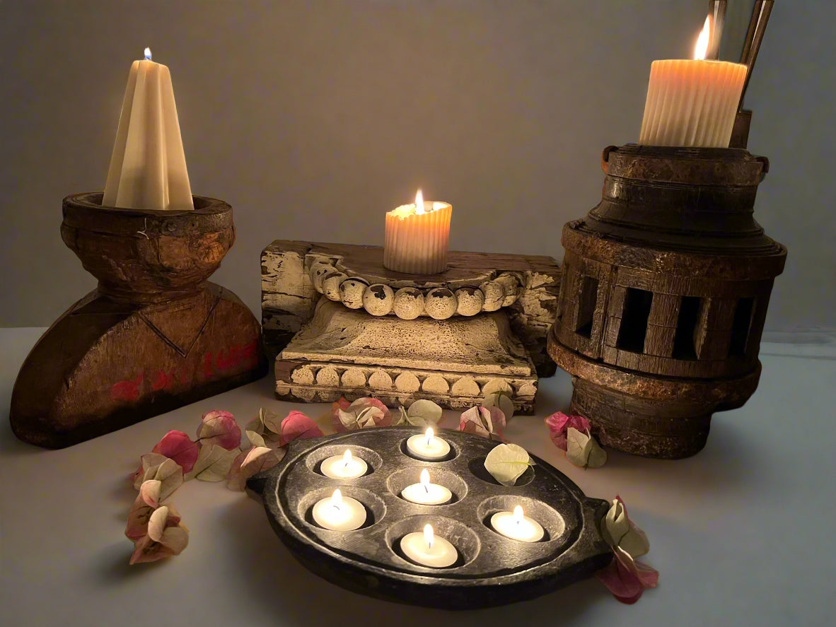 Armaan Vintage Carriage - Candle Holder