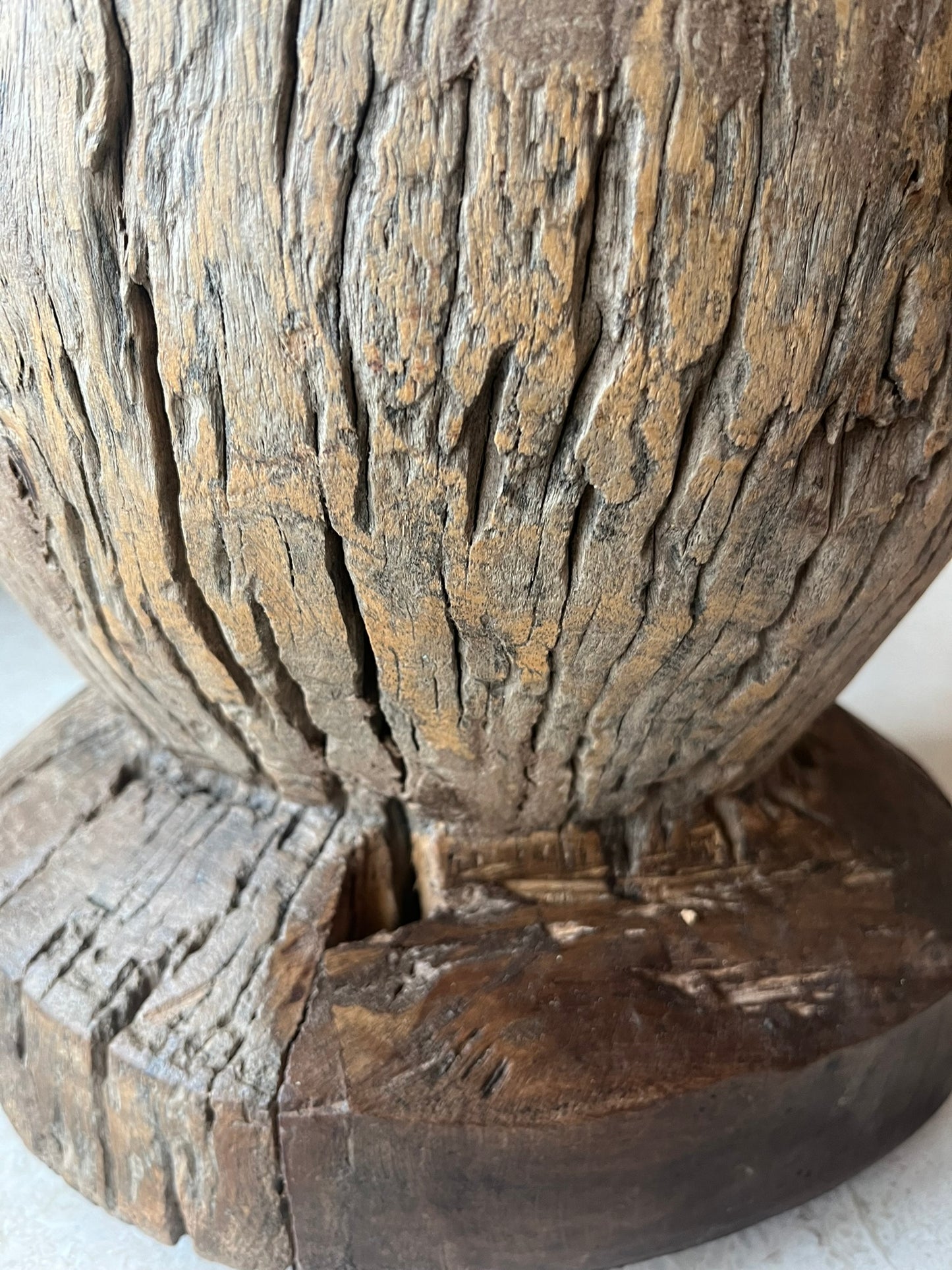 Amaan Vintage Pot