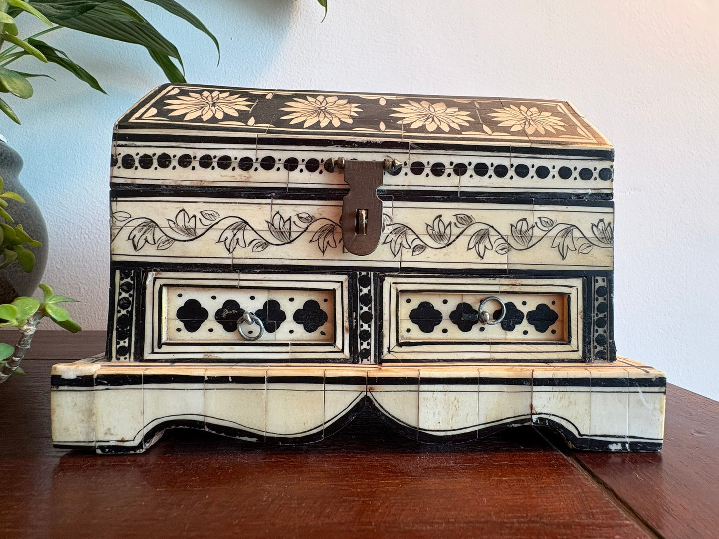 Amara Vintage Floral Hand painted Box