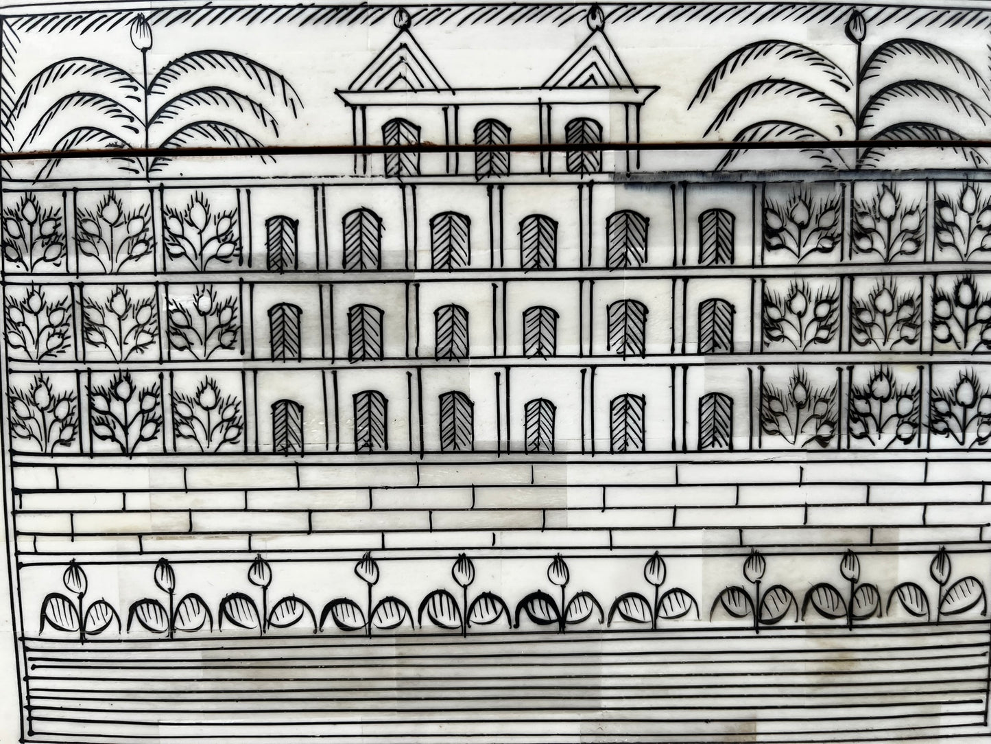 The Palace Garden - Hand Painted Keepsake Box