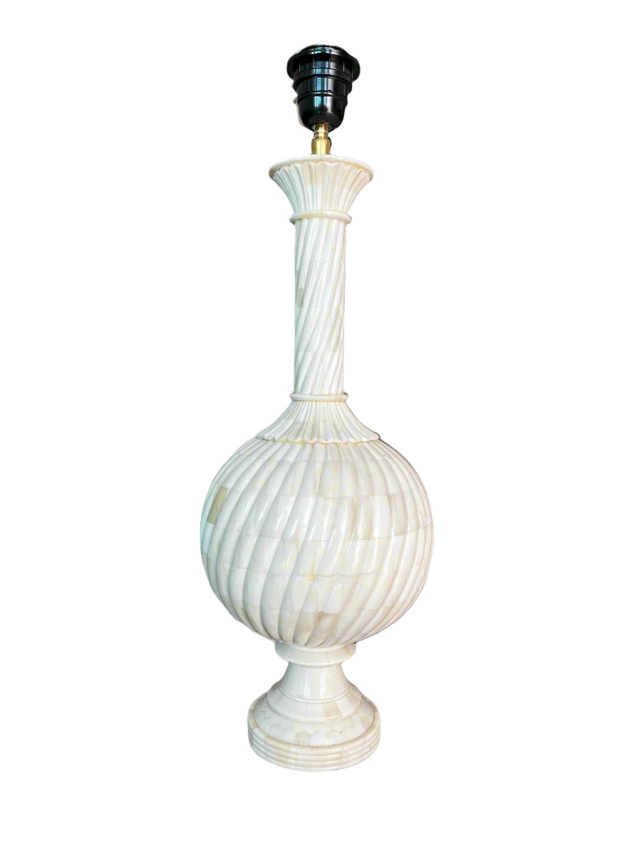 Amara Swirl Inlay Lamp