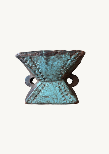 The Aryan Vintage Candle Holder