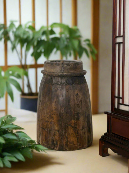 Kintsugi Vintage Himalayan pot