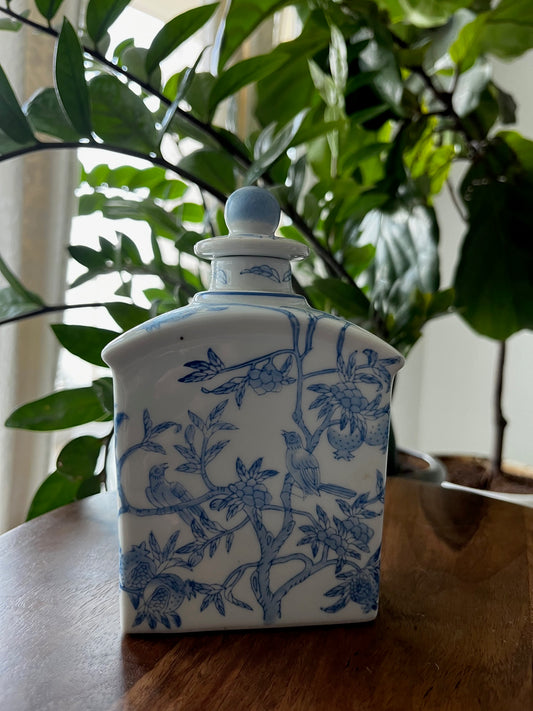 Chinese Blue and White jar