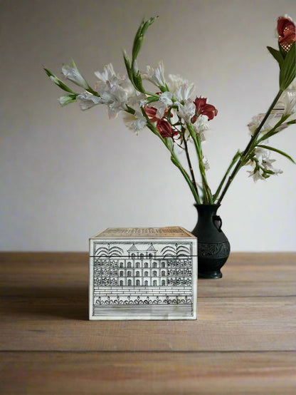 The Palace Garden - Hand Painted Keepsake Box